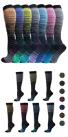 Vente en gros de chaussettes à rayures décontractées à compression dégradée pour adultes nouveau style de chaussettes à mollet long tube avec logo inférieur pour l'été