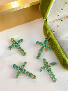 Xinfly 1.40ct <b>Emerald</b> Jesus Cross <b>Pendant</b> 18k Yellow Gold For Women - Product Image 4