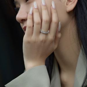 Bague Dylam élégante en argent S925 plaqué rhodium, sertie de zircons cubiques 5A taille baguette, pour mariage, promesse ou fiançailles, bijoux pour femme - Product Image 4