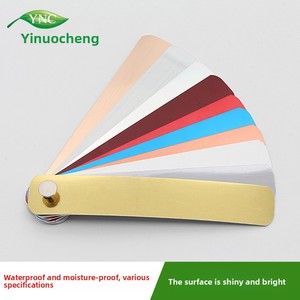 Bandes de <span class=keywords><strong>bordure</strong></span> en PVC doré YNC PVC-022 <span class=keywords><strong>pour</strong></span> la vente en gros transfrontalière, taille personnalisable, décoration de meubles, mur et plafond, finition <span class=keywords><strong>plate</strong></span> haute brillance - Product Image 3