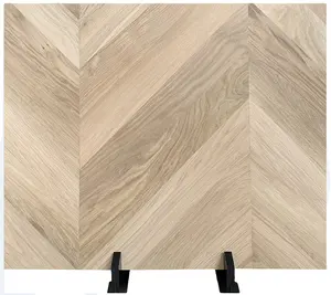 Plancher en bois massif Chevron en chêne-Grade brute/AB