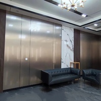 Panneau mural métallique moderne 4x8 pieds, panneau décoratif intérieur imperméable, plafond en PVC, panneaux/planches murales en charbon de bambou pour bureau