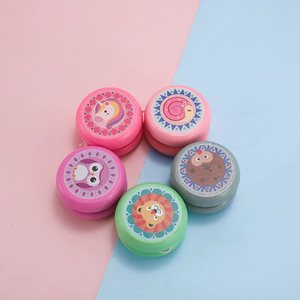 Yo-yo de madera con diseño de animales de dibujos animados, juguete giratorio para niños, juguete educativo clásico y nostálgico - Product Image 2