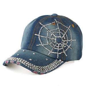 Casquette de baseball Bling pour femme, chapeau de soleil fantaisie en jean orné de strass, casquette de golf en jean cloutée, casquette à 6 panneaux à visière incurvée réglable - Product Image 1