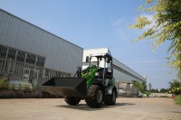 Caricatore Elettrico per Magazzini e Interni, Movimentazione Materiali, Alimentazione Bunker, Impilamento Pallet e Carico Camion