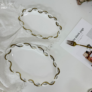 Assiettes à dîner ovales et rectangulaires en céramique blanche au design unique avec or ou <span class=keywords><strong>argent</strong></span> pour les fêtes - Product Image 2
