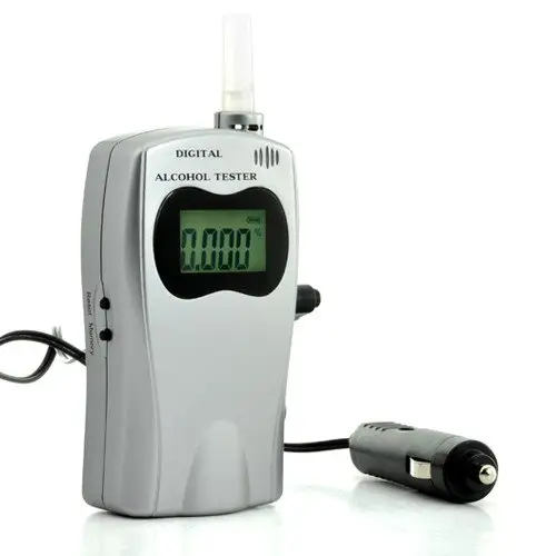 AT570 12V Alcotest New Handheld Design Alcohol Tester Breath Breathalyzer Good Professional Alcoholimetro