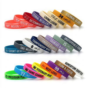 Regali Personalizzati, Braccialetti in Silicone Goffrato per Sport, Gioielli Personalizzati, Bracciale da Uomo - Product Image 2