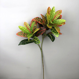 YOPIN-6087 Ramas Artificiales de Látex con 2 Ramificaciones, Hojas Verdes y Rojas Cambiantes para Accesorios de Pared Vegetal - Product Image 2