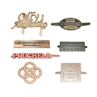 Étiquettes métalliques de haute qualité pour sacs et vêtements, plaques personnalisées avec logo, design en relief 3D, écologiques, lavables, sérigraphiées