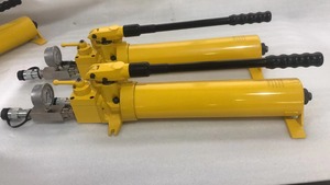 <span class=keywords><strong>Pompa</strong></span> Idraulica Manuale <span class=keywords><strong>a</strong></span> Doppia Azione KSP-84 700bar/70MPa/10000psi - Product Image 6