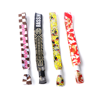 Bracelet promotionnel en tissu polyester jetable personnalisé de 15 mm, 20 mm, 25 mm pour événements et fêtes