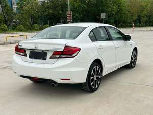 Usado sedán automático de 4 puertas de 5 <span class=keywords><strong>plazas</strong></span> R17 neumáticos FWD Turbo motor asientos de cuero dirección trasera izquierda baratos coches de <span class=keywords><strong>segunda</strong></span> <span class=keywords><strong>mano</strong></span> - Product Image 6