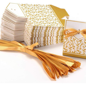 B643 Gold Yellow Ribbon Candy Boxes Wedding Favor Bag Cake Party Decoración Pascua Venta al por mayor Papel plegable Wedding Sweet Boxes - Product Image 3