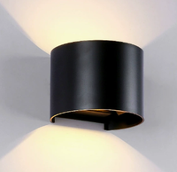Lampu Dinding Luar Ruangan Modern IP65 Tahan Air 3000K Putih Hangat Lampu Taman LED Sorot Atas Bawah Lampu Dinding Luar Ruangan