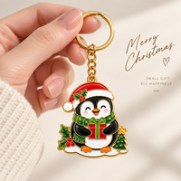 Porte-clés en émail personnalisé, pendentif pingouin de Noël en métal moulé sous pression, fournisseur OEM en gros pour cadeaux