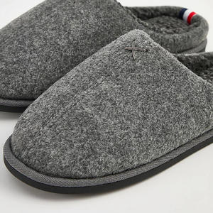 남성용 퍼지 셰르파 안감 쿠션 슬리퍼 미끄럼 방지 슬리퍼 슬립온 하우스 신발 뮬 슬리퍼 - Product Image 3