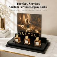 Présentoir de Comptoir en Acrylique Noir Brillant Superposé pour Parfums avec Cadre Photo et Logo Doré 3D, Support Fixe