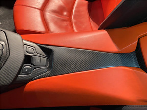 ชุดแต่งคาร์บอนสไตล์ใหม่สำหรับ Lamborghini LP700 พร้อมพวงมาลัย แผงประตู และแผงควบคุมกลาง - Product Image 3
