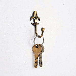 Gancho de pared vintage con soporte para llaves, perchero decorativo de metal para puerta o pared - Product Image 1