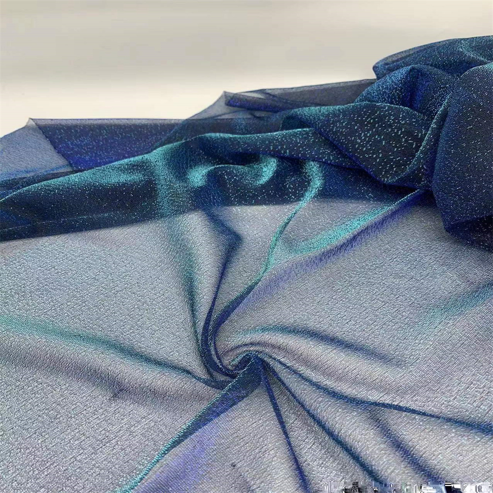 Полосатая скользящая проволочная металлическая люрексная трикотажная плиссированная гофрированная полиэфирная ткань черно-белое платье однотонное атласное платье анти-крафт Gsm стиль