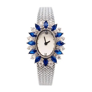 Elegante Reloj de Mujer Retro Glamuroso con Cristales y Zafiro, Correa Tejida a Mano, SEIKO, Analógico, de Latón, Estilo Lujoso - Product Image 2