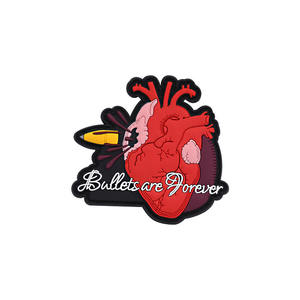 Bullets Are Forever Badge en PVC tactique en caoutchouc souple, aimant, perles décoratives, style de luxe, forme de cœur, écologique - Product Image 6