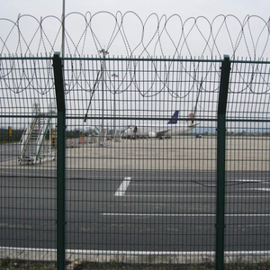 Panneau de clôture de prison en treillis galvanisé robuste anti-escalade, conception à vue dégagée, sécurité anti-effraction pour les prisons, les voies ferrées et les frontières - Product Image 5