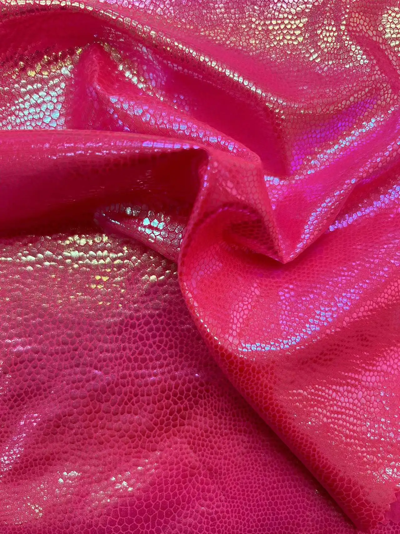 Siyuanda 100% poliéster Foil Fabric metal brillante rojo estampado en caliente tela impermeable para chaqueta