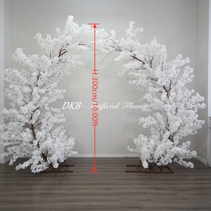 Arco de Boda de Flores de Cerezo Artificiales de Seda Suave Hecho a Mano, Color Personalizado, Decoración para Eventos del Día de San Valentín - Product Image 3