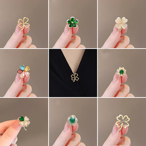 Junhong Jóias Exquisite Esmeralda Verde Dança Borboleta Broche Liga de Jóias Criativo das Mulheres com Strass para Festas - Product Image 3