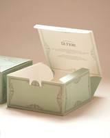 Boîte carrée en carton autoportante pliable pour biscuits, macarons, beignets, avec logo personnalisé, design et finition mate