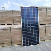 Panel Surya Rumah Tangga Efisiensi Tinggi 590W 600W 605W 610W Pemasangan Atap Mudah Harga Kompetitif