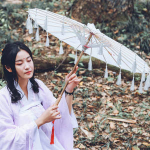 Parasol <span class=keywords><strong>de</strong></span> mariage TX1146 en gros, parapluie chinois traditionnel en bambou et papier, différents motifs, pompons, manuel - Product Image 5