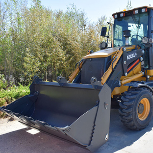 Chargeuse sur pneus pour travaux urbains et agricoles équipée d'un commande hydraulique électromagnétique pilotée, permettant une économie de 15 % de consommation de carburant - Product Image 6