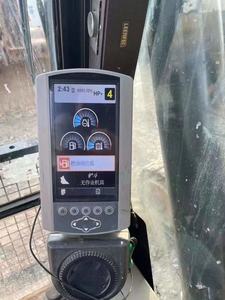 Excavatrice sur chenilles Caterpillar 323D2L d'occasion à prix avantageux, 23 tonnes, modèle 2023, puissance 117 kW, capacité de la benne de 1,3 m³, état parfait - Product Image 4