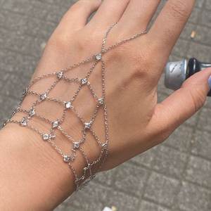 Commercio all'ingrosso di alta qualità bracciale a catena con zircone per donna gioielli regalo in acciaio inox Sahmeran catena a mano braccialetto schiavo - Product Image 3