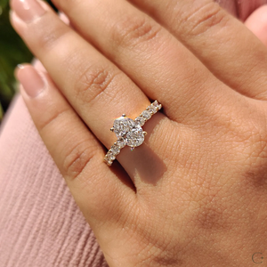 Anillo de Diamante Cultivado en Laboratorio Hecho a Mano con Claridad Impecable y Diseño Único para una Belleza y un Brillo Duraderos de la India - Product Image 1