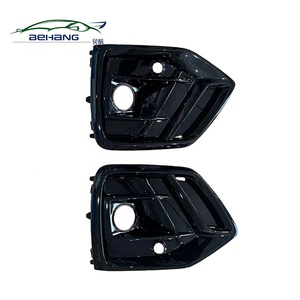 Audi 2022 Q5L Sport Izgarası Parlak Siyah Sis Farı Çerçevesi 80G8079673Q7 80G8079683Q7 Mat Sis Farı Kapağı için uygun - Product Image 1