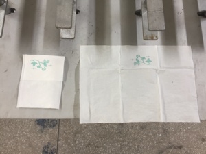 In Ấn Tốc Độ Cao L Gấp Dispenser Khăn Ăn Máy - Product Image 3