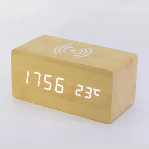 Digitale orologio da tavolo di legno Qi wireless di ricarica moderna intelligente ha condotto la luce da tavolo del calendario digitale di temperatura di allarme orologio caricatore