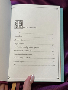 สมุดบันทึกโฮโลแกรม LABON สำหรับทำนายไพ่ทาโรต์ ปกแข็ง พร้อมคำแนะนำสำหรับการจดบันทึกเรื่องการสำเร็จผลที่ต้องการ ขอบสีรุ้งเคลือบทอง ขนาด A6 ทำจากหนังวีแกน สมุดบันทึกสำหรับกิจกรรมทางจิตวิญญาณ - Product Image 6