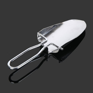 จอบพับได้เหล็กกล้า 23 ซม. ด้ามจับแบบ D-Grip สำหรับตกปลาและขุดดิน - Product Image 1
