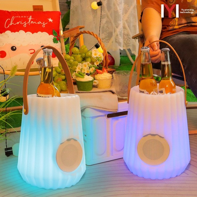 Y11 Wireless LED RGB Party Speaker Mini Home Outdoor High Quality Sound Portable Subwoofer Plastic IP54 Christmas Decoration