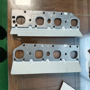 Junta de Escape Chiwo Mnifold de Grafito/Metal para Sprinter con OEM 5045495AA Usada - Product Image 1