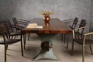 Table de conférence moderne en métal pour bureau commercial intérieur/extérieur, idéale pour les salles à manger d'hôtel – Style minimaliste, faible circulation, Vietnam - Product Image 2