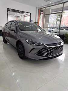 2025 BYD Qin PLUS DM-i 1.5L Akıllı Sürüş Sürümü 55KM Menzilli Otomatik, Sunrooflu Elektrikli Araba. Şarj Edilebilir Hibrit. - Product Image 3