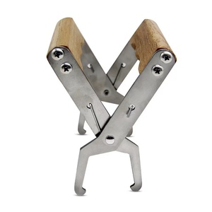 Herramienta de Apicultura Pomelo con Mango de Madera de Haya, Pinza para Levantar Matosas y Herramienta para Cuadros de Colmena, Amarilla, 1 Año de Garantía - Product Image 4