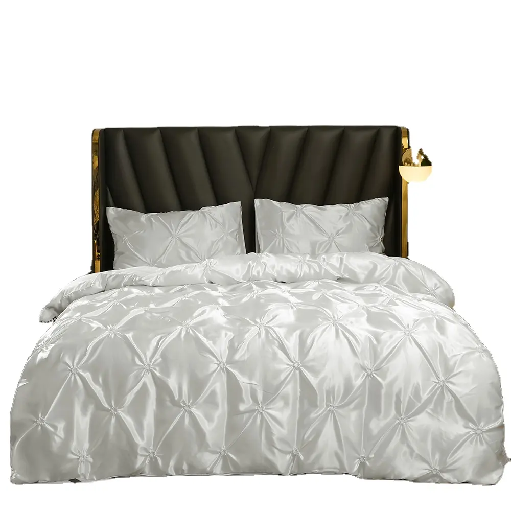 Glanzende Zijden Stof Knijpen Plooi Borduurwerk Microfiber Dekbed Sets Luxe Bruiloft Quilt Cover Set