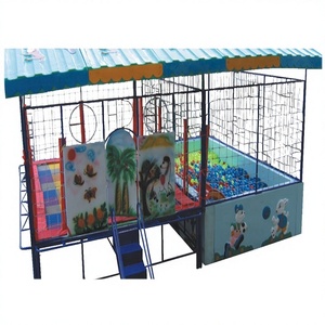 Enfants mer fermée boule étang trampoline, trampoline carré avec piscines à balles - Product Image 1